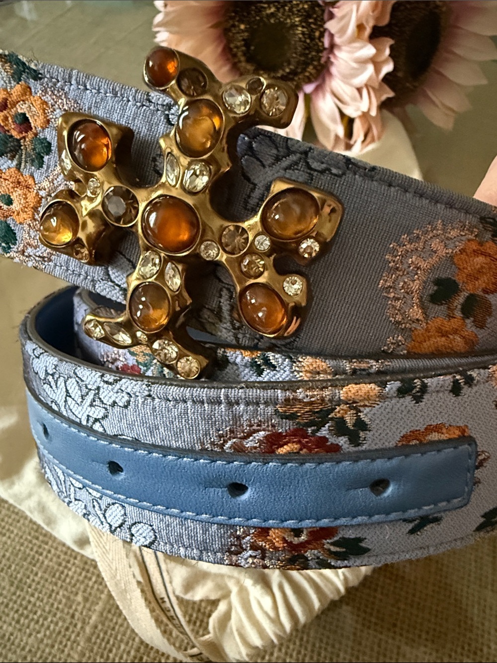Rare TORY BURCH Eleanor Brocade Crystal Jewel Embellished Belt in Sea Frost Blue